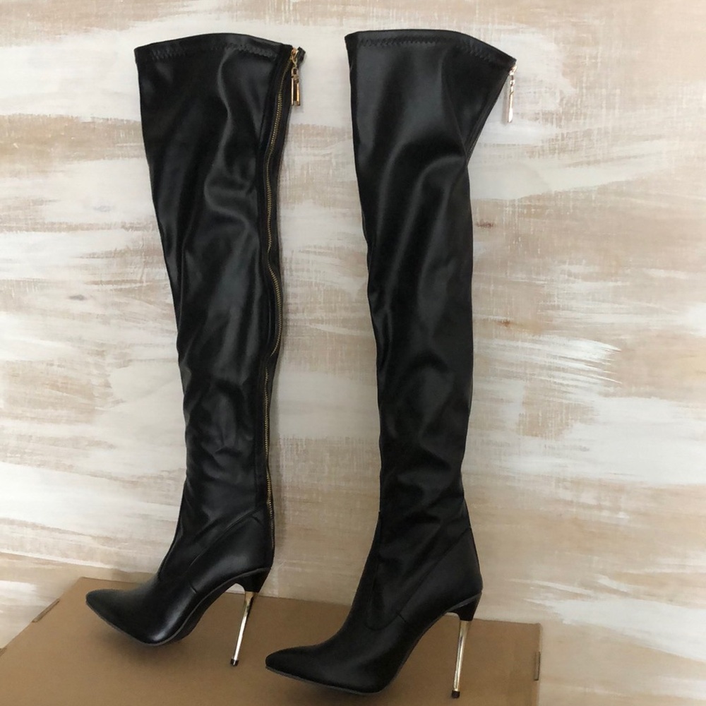 New thigh boots. New never worn